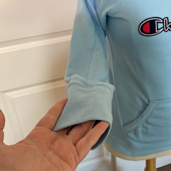 Champion XL Blue Hoodie - Picture 3 of 7